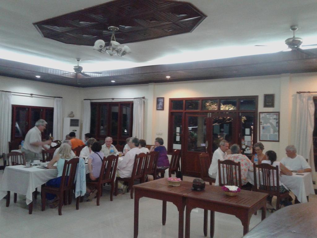 塞内斯欧酒店 Muang Không 外观 照片